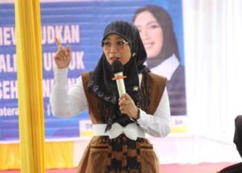 Delia Pratiwi bersama Mitra Kerja BGN Sosialisasikan Program MBG Kepada Warga Paya Roba
