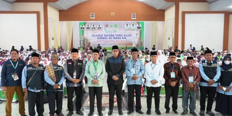 358 Jemaah Haji Asal Kota Medan Tiba di Tanah Air, 2 Orang Wafat