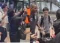 Pemain Timnas Indonesia dan Patrick Kluivert Diserbu Fans Jepang dan Terjebak di Bandara