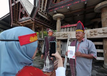 Transaksi Digital CIMB Niaga di Tempat Wisata Samosir