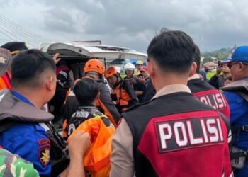 3 Hari Dicari, Akhirnya 2 Korban Tenggelam di Tano Ponggol Danau Toba Ditemukan