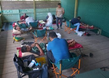 BKM Masjid Nurul Yakin Bersama Komunitas dan Masyarakat Gelar Khitanan Massal dan Bazar Gratis di Desa Telagah