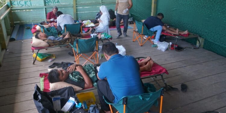 BKM Masjid Nurul Yakin Bersama Komunitas dan Masyarakat Gelar Khitanan Massal dan Bazar Gratis di Desa Telagah