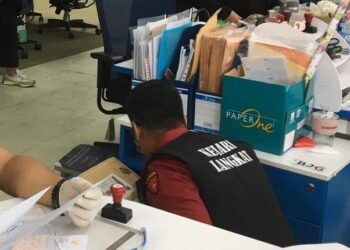 Dugaan Korupsi Pengadaan Smartboard, Kantor Rekanan di Jakarta Digeledah Kejari Langkat, Ini yang Dicari