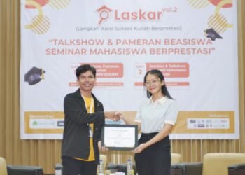 Kisah Inspiratif Mahasiswa Berprestasi yang Berhasil Seimbangkan Akademik, dan Kegiatan Internasional