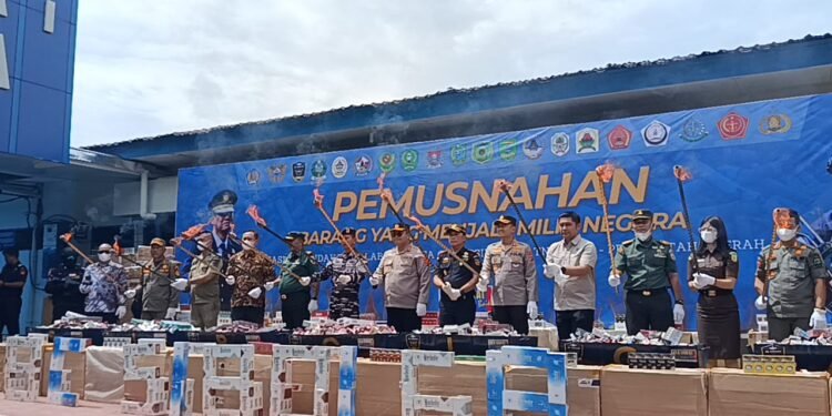 Periode Oktober 2024-Juni 2025, Bea Cukai Sibolga Musnahkan Barang Ilegal Senilai Rp 1,8 Miliar