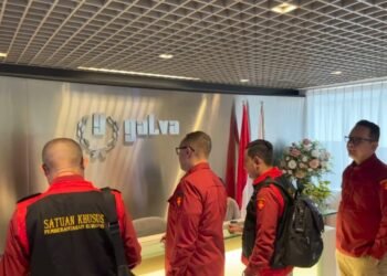 Dugaan Korupsi, Kejatisu dan Kejari Langkat Geledah Kantor Rekanan Smartboard di Jakarta