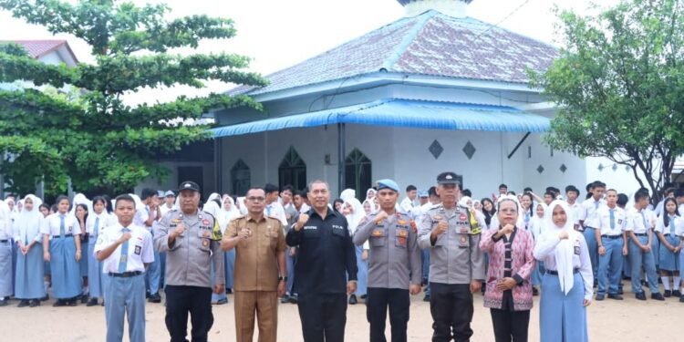 Polres Sibolga Gelar Police Goes To School, Ingatkan Pelajar Soal Tawuran hingga Bahaya Narkoba