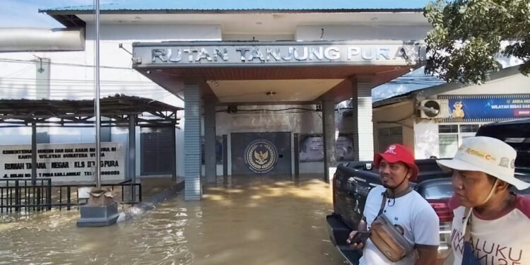 Akibat Banjir Ratusan WBP di Rutan Tanjung Pura dan Pangkalan Brandan Diungsikan ke Lapas Binjai