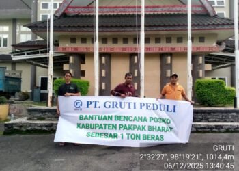 PT Gruti Berikan Bantuan 1 Ton Beras Kepada Masyarakat yang Tertimpa Bencana di Pakpak Bharat