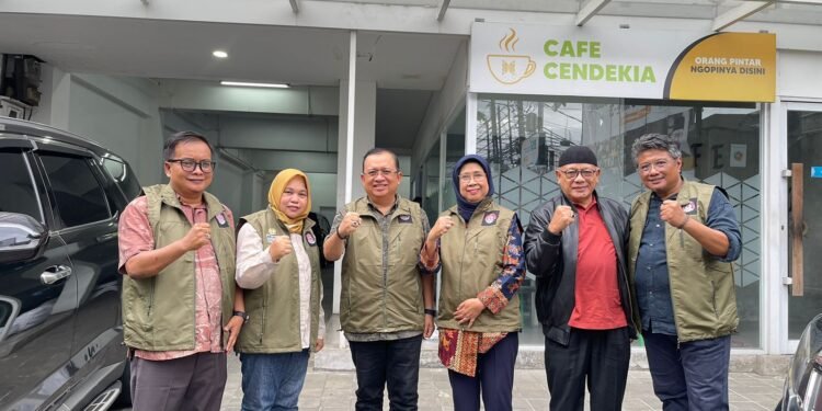 MPP ICMI Melepas Keberangkatan Badan Reaksi Cepat Beri Bantuan Bencana Sumatera