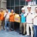 Manajemen PLN IP UBP Labuhan Angin Serahkan Parsel Apresiasi kepada Tim Siaga Nataru