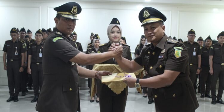 Kasi Pidsus Kejari Aceh Ronald Siagian Gantikan Kasi Intel Kejari Binjai