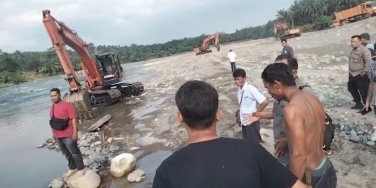 Diduga Ada Oknum Polisi Main Mata dengan Mafia Jadinya Penindakan Galian C di Bahorok tak Optimal