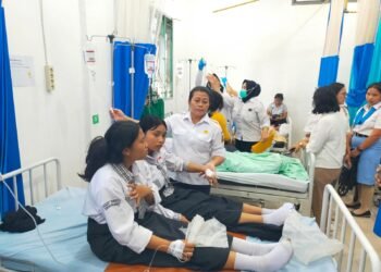 LAGI 83 Pelajar SMK Arina di Sidikalang Diduga Keracunan MBG, Total 216 Orang Korban