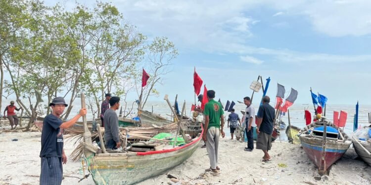 Tangkahan Perahu Tertutup Pasir, Nelayan Teluk Mengkudu Harap Perhatian Bupati Sergai