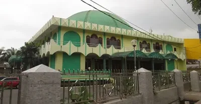 Qori Nasional dan Internasional Pimpin Salat Tarawih di Masjid Agung Binjai