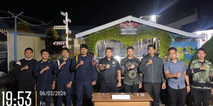 Rutan Kelas IIB Sidikalang Razia Kamar Tahanan, Temukan Pisau Rakitan Hingga Gunting