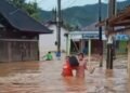 Tapanuli Tengah Kembali Terendam Banjir Hingga 1 Meter, Kayu Pun Ikut Hanyut