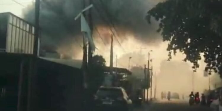 Bingo Cafe di Kota Medan Terbakar, Diduga Api Berasal dari Dapur