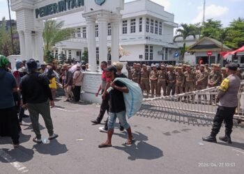 Wali Kota Binjai tak Bisa Jumpai Seratusan PKL, Pedagang: Sini Dijewer Kupingnya