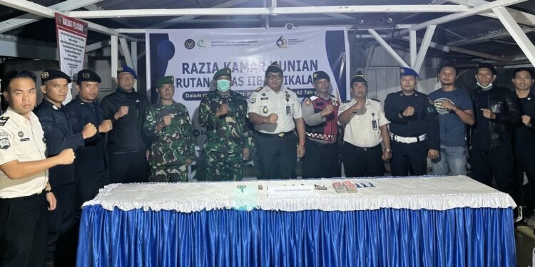 Peringati Hari Bakti Pemasyarakatan, Rutan Sidikalang Gelar Razia Bersama TNI – Polri