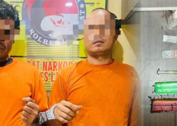 2 Pria Edarkan Sabu dari Dalam Rumah di Langkat, Pasrah saat Diringkus Polisi