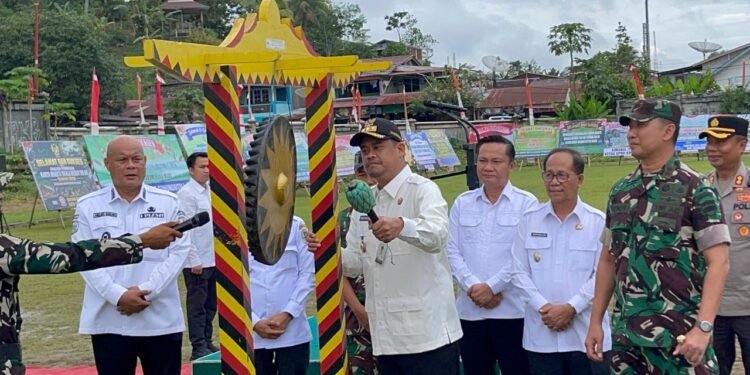 Dandim 0211/TT Hadiri Pembukaan Karya Bakti TNI AD 2026 di Gunungsitoli