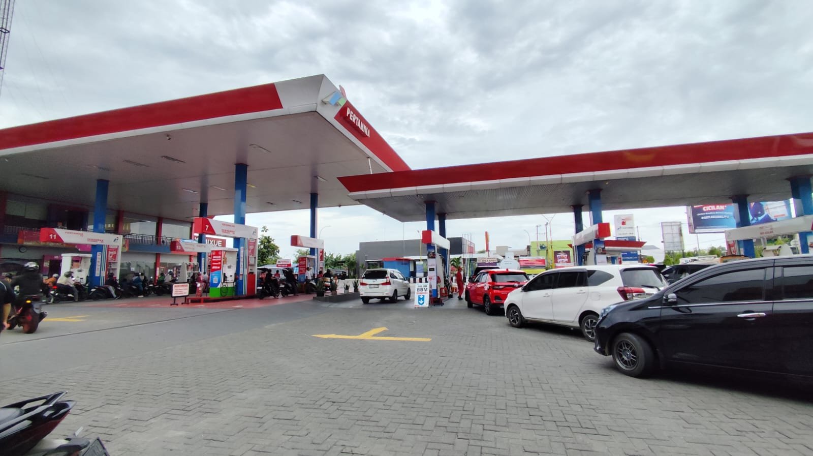Tak Ada Antrean di SPBU Kota Binjai Usai Harga BBM Nonsubsidi Dinaiki Pemerintah