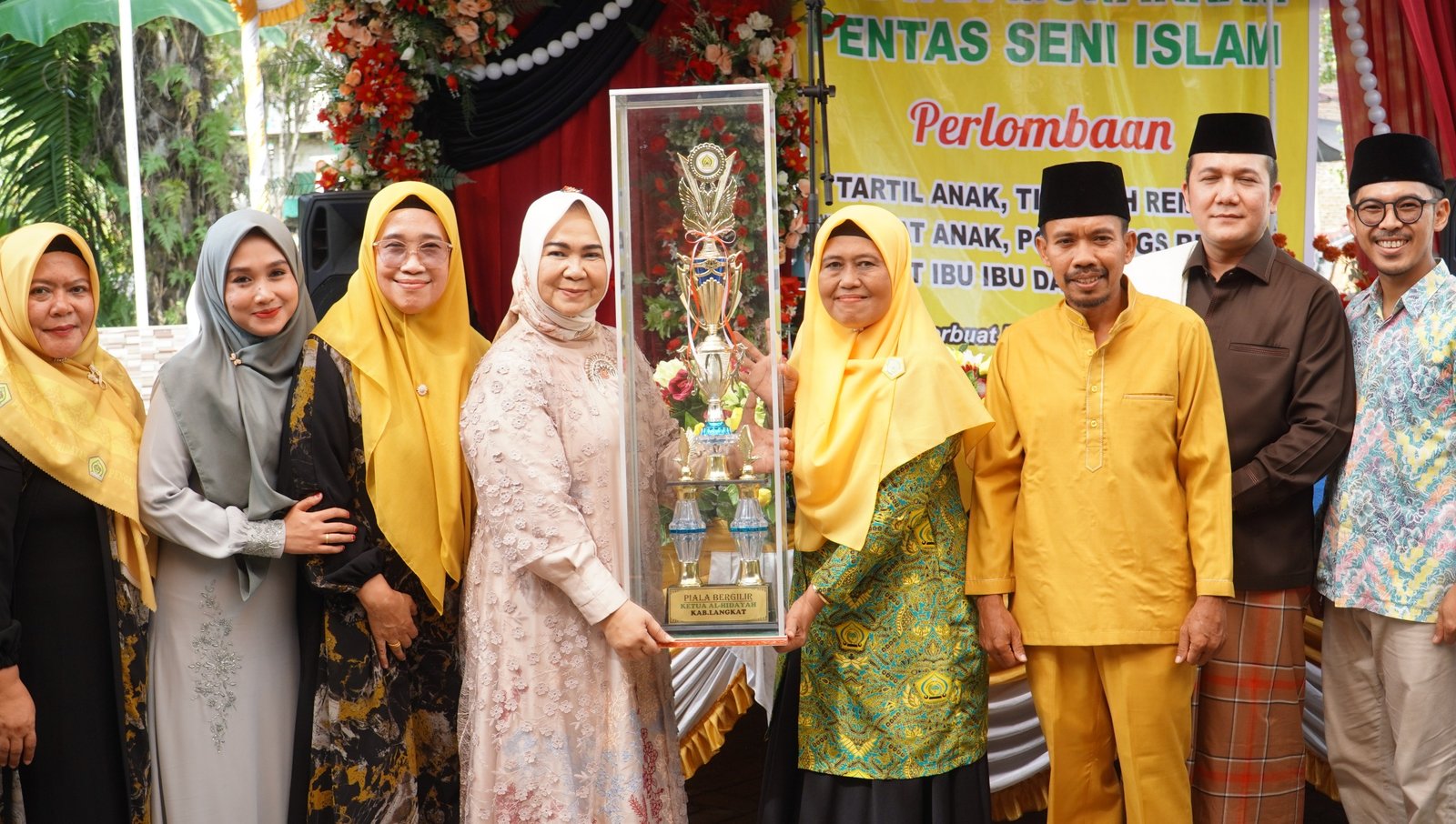 Desa Pantai Gemi Sabet Juara Umum Pada Gebyar Muharam Pentas Seni Islam di Langkat