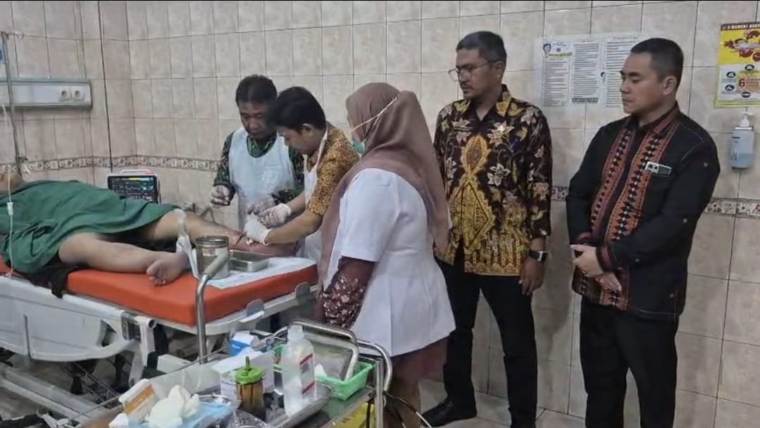 Kaki Nyaris Putus, Pedagang Bakso yang Tertimpa Pohon di Kota Binjai Dirujuk ke Adam Malik