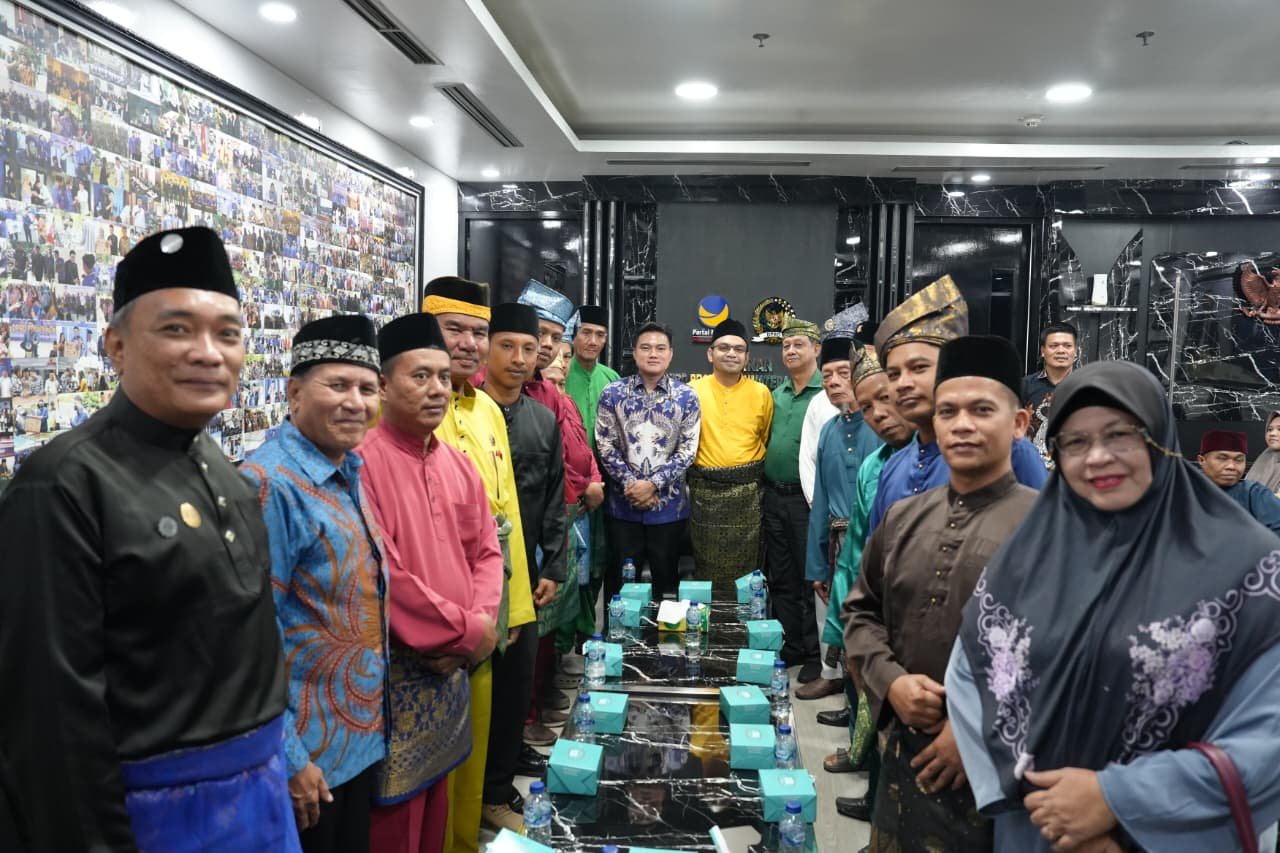 Sulthan Langkat Sambangi Pimpinan DPRD Sumut, Siap Bersinergi dengan Ricky Anthony