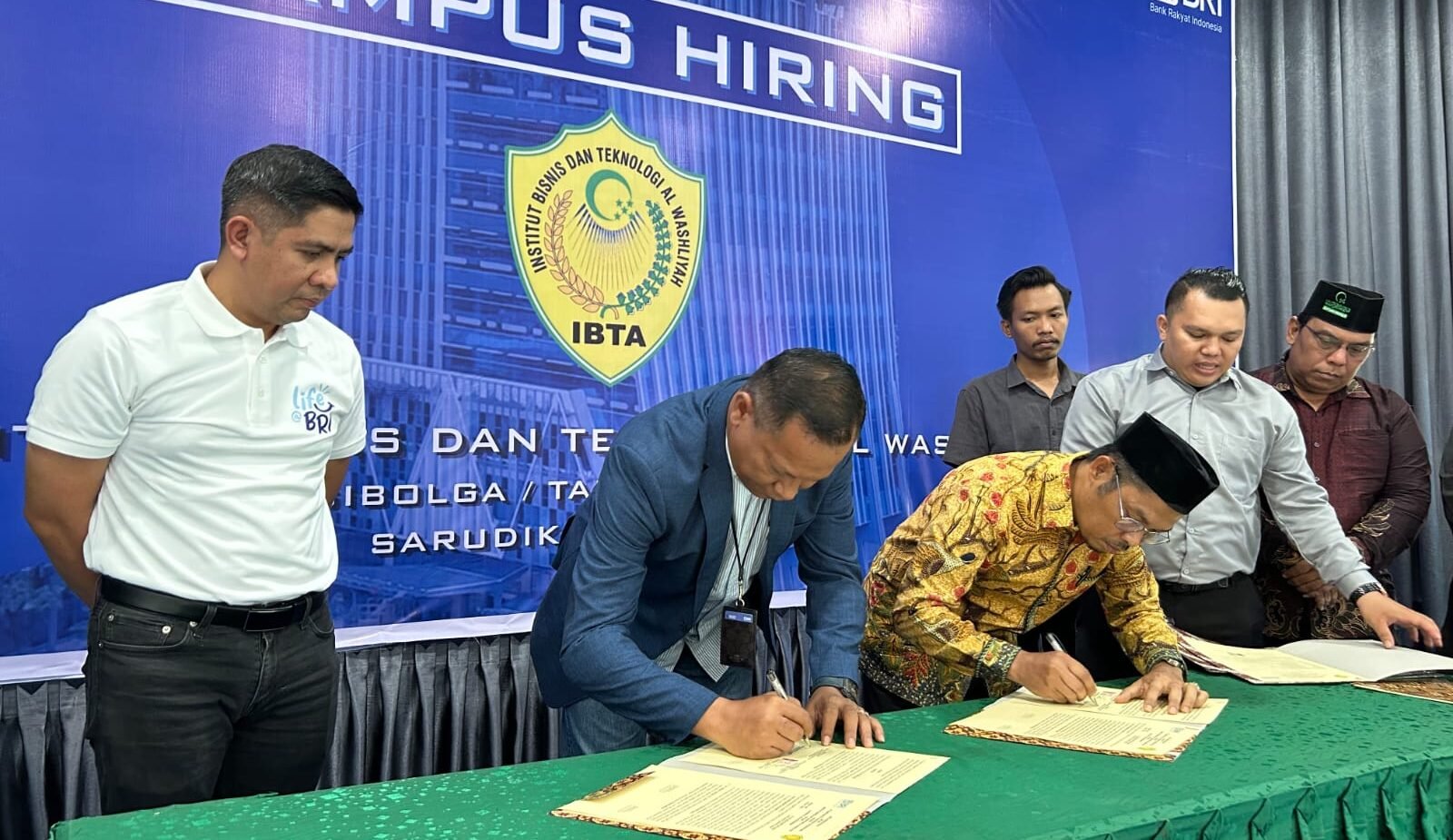 BRI Sibolga dan STIE Al-Washliyah Gelar Campus Hiring dan Penandatanganan MoU