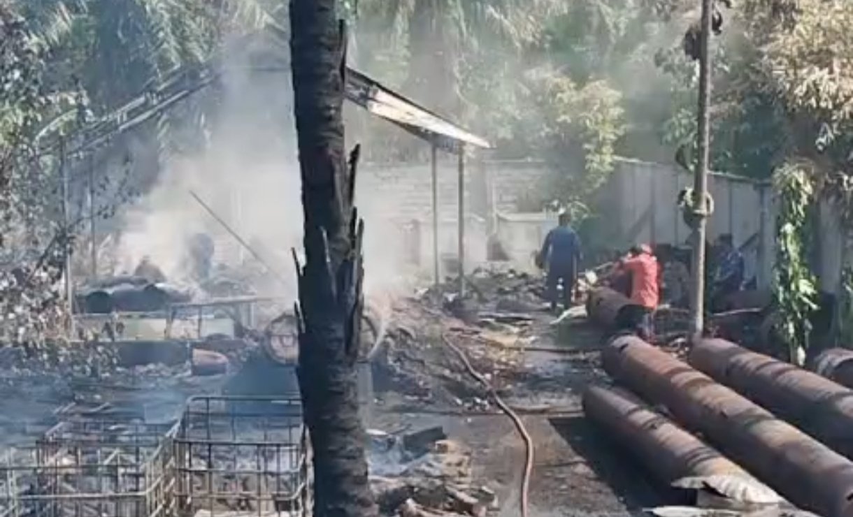 Polisi Buru Pengelola dan Dalami Kebakaran Dapur Penyulingan Minyak Ilegal di Langkat