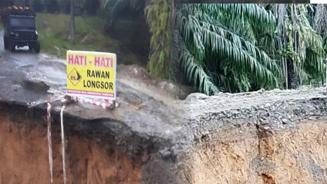 Penampakan Longsor di Langkat yang Nyaris Putuskan Jalan ke Tiga Desa