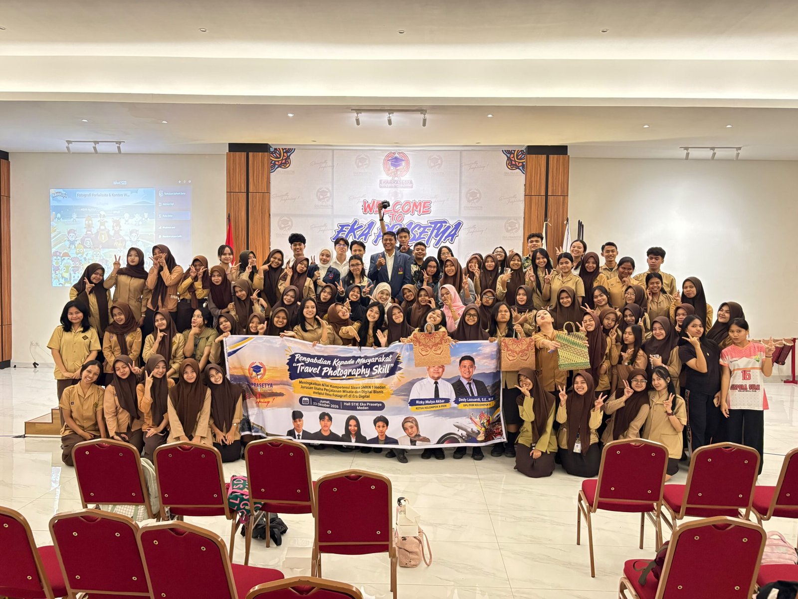 PKM Travel Photography di SMKN 1 Medan, Dorong Peningkatan Kompetensi Siswa di Era Digital