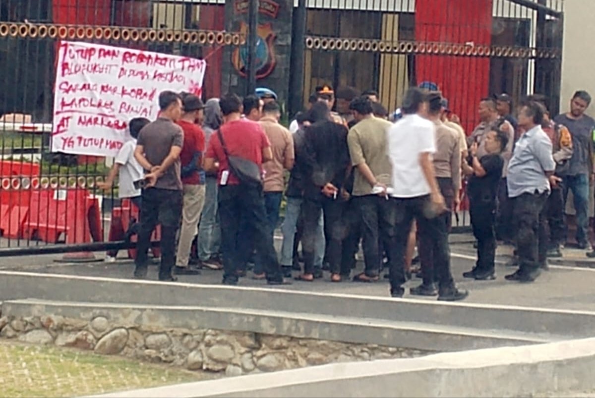 Oknum Anggota DPRD Sumut Diduga Mobilisasi Massa Aksi Soal THM di Polda
